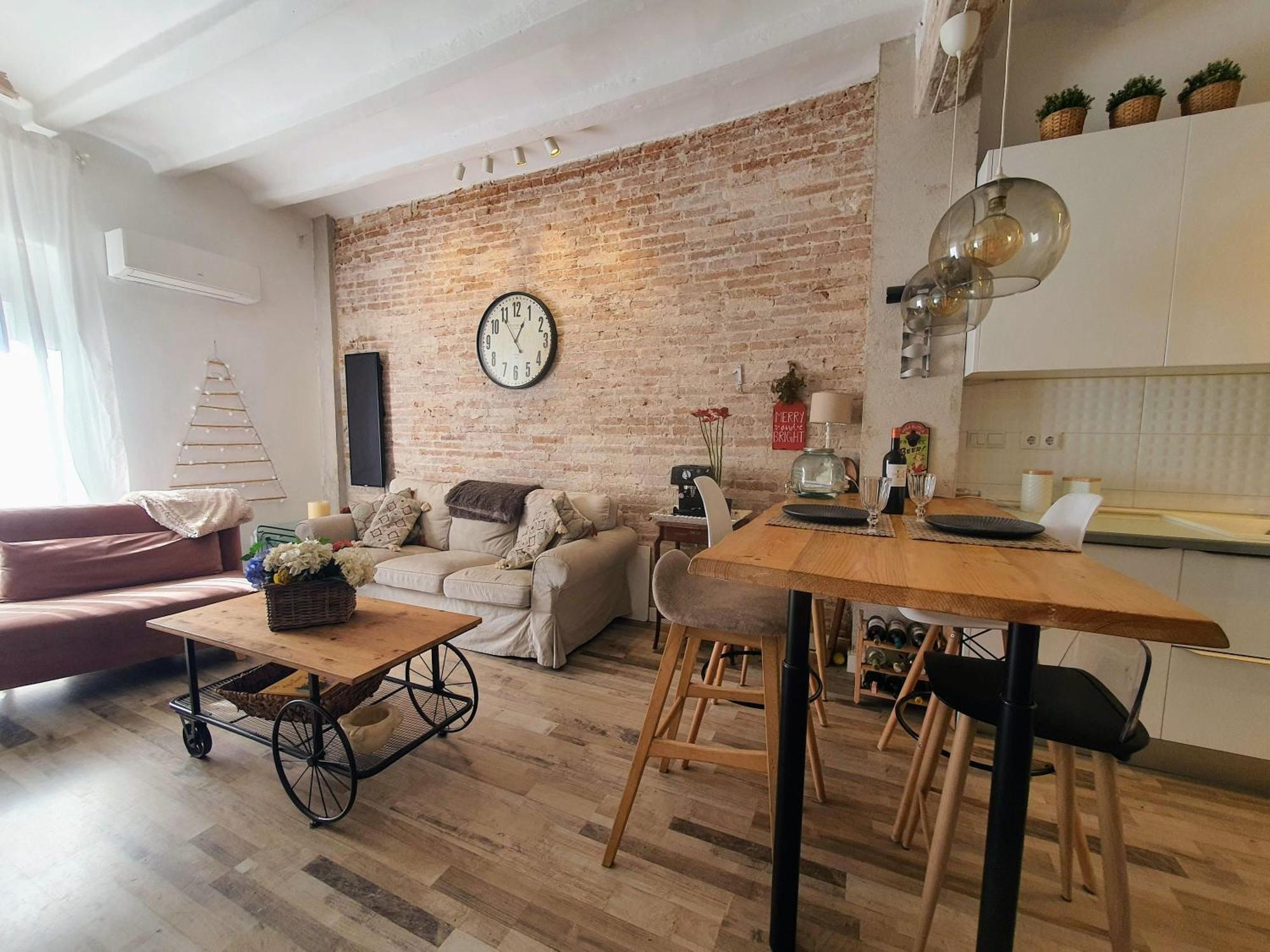 דירות טראגונה Ef7 Beds & Family מראה חיצוני תמונה